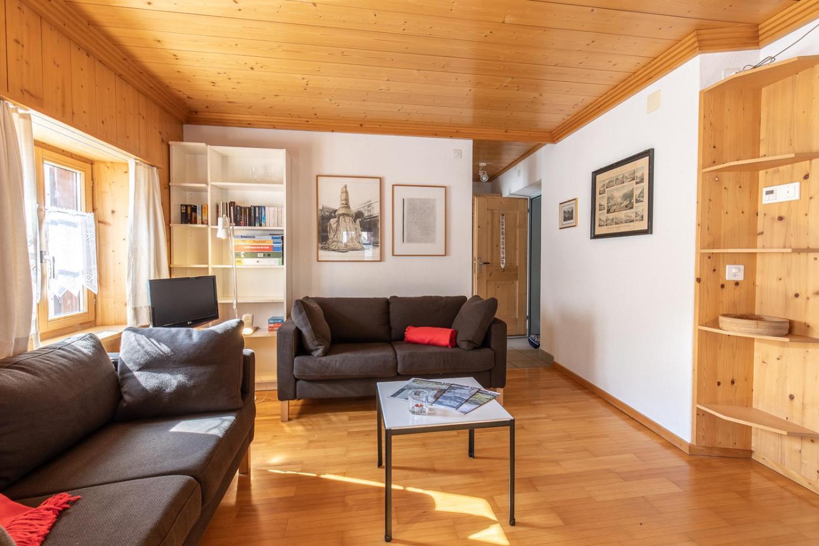 Chasa Tredeschin Apartamento Scuol Exterior foto